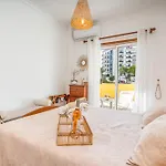 Διαμέρισμα Joana Da Rocha *