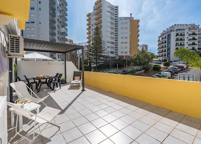 Joana Da Rocha Apartamento *